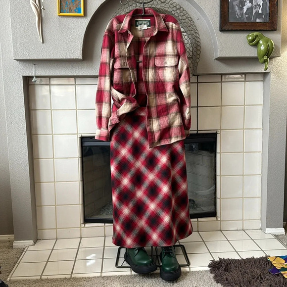 Pendleton wool red plaid flannel A Line circle skirt size 4 runs large - Picture 3 of 16